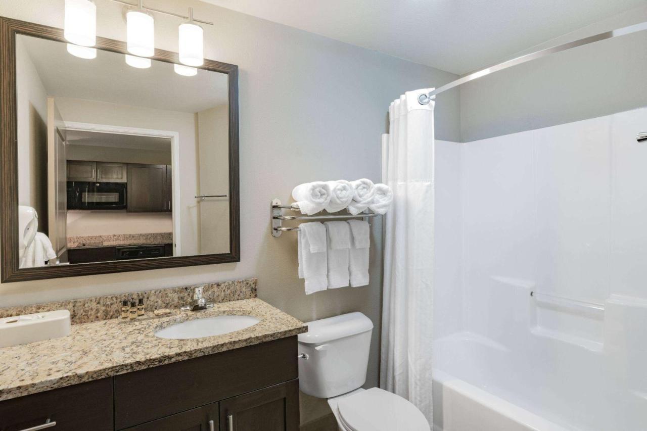 Hawthorn Extended Stay By Wyndham Дикинсън Екстериор снимка