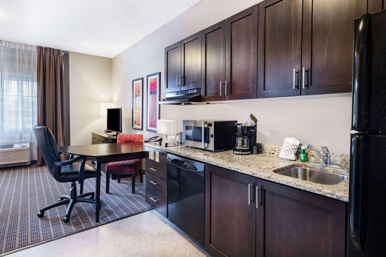 Hawthorn Extended Stay By Wyndham Дикинсън Екстериор снимка