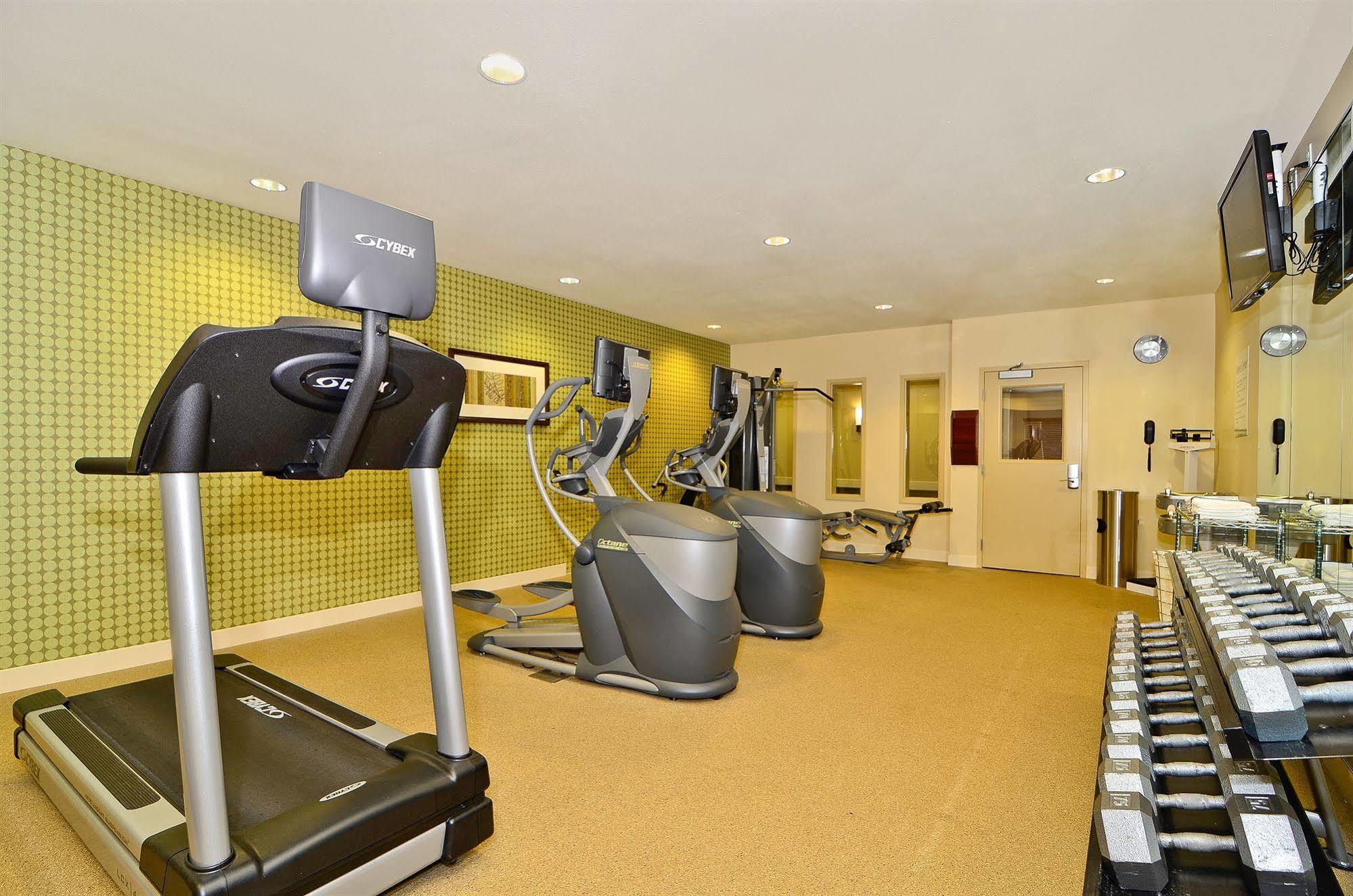 Hawthorn Extended Stay By Wyndham Дикинсън Екстериор снимка